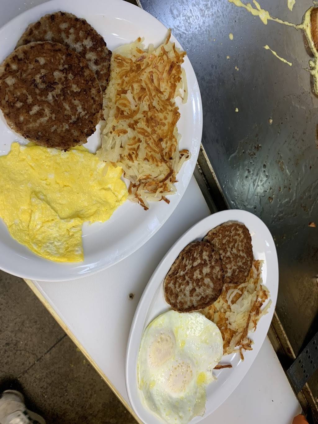 The 87 Diner | restaurant | 19510 Steven Kole Ct, Boonville, MO 65233, USA | 6606722014 OR +1 660-672-2014
