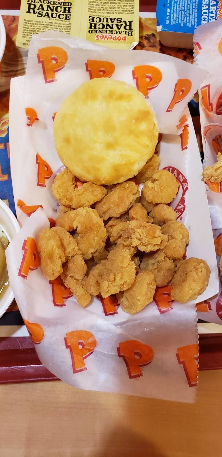Popeyes Louisiana Kitchen | restaurant | 9319 TX-90, Navasota, TX 77868, USA | 9368255028 OR +1 936-825-5028