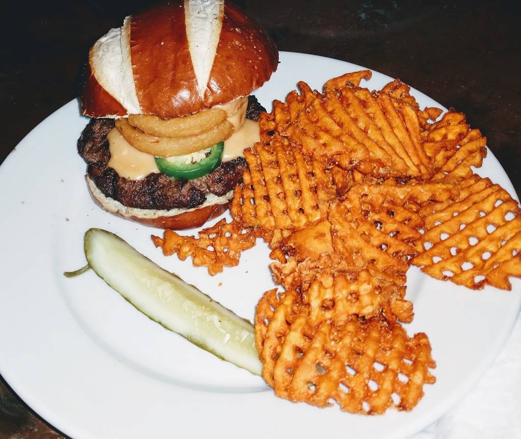 Brooks Place Tavern | restaurant | 25577 Conifer Rd #100, Conifer, CO 80433, USA | 3038161499 OR +1 303-816-1499
