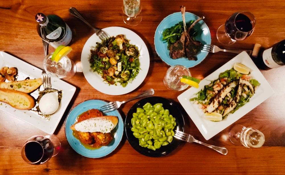 Siena Cafe | restaurant | 1580 3rd Ave, New York, NY 10128, USA | 2124105588 OR +1 212-410-5588