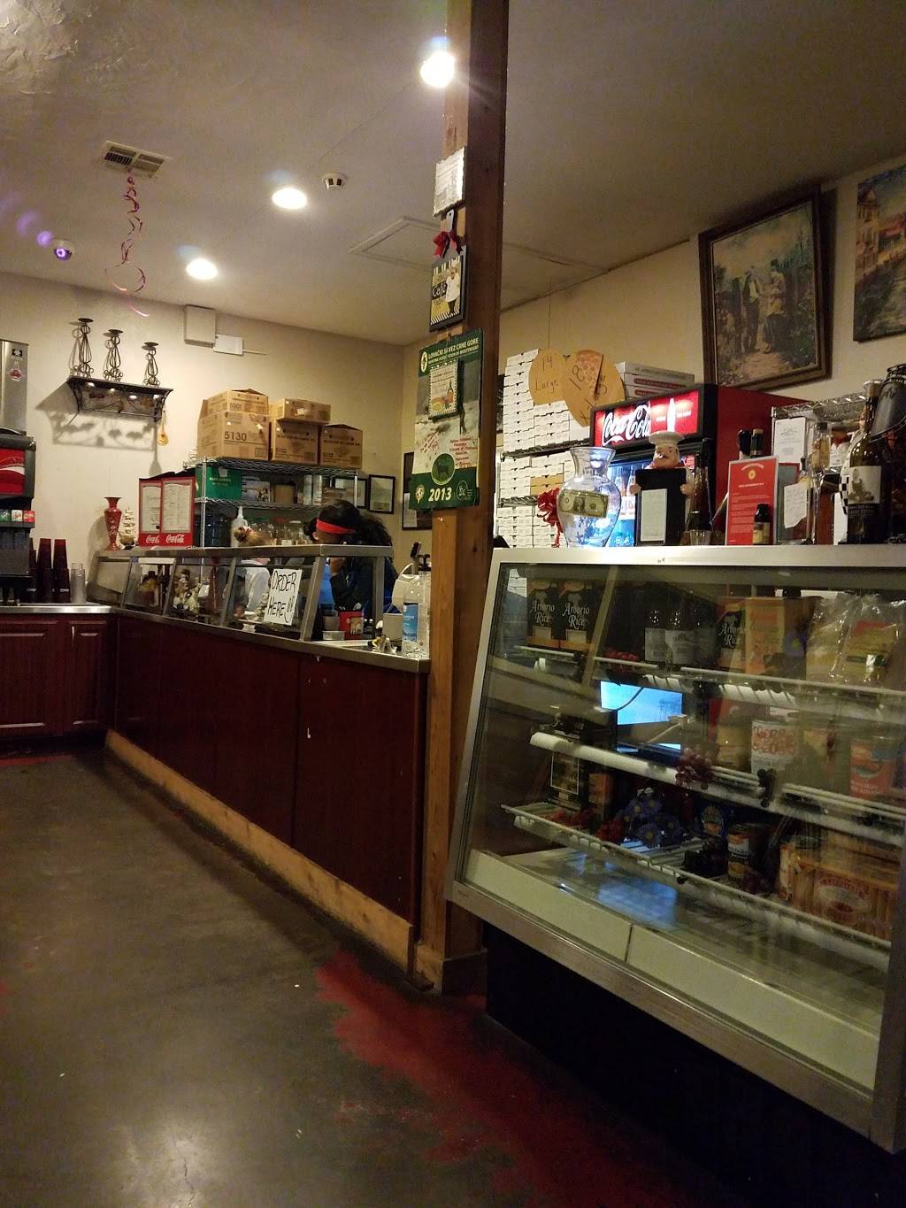 Padrinos Pizza | restaurant | 350 US-84, Fairfield, TX 75840, USA | 9033895282 OR +1 903-389-5282