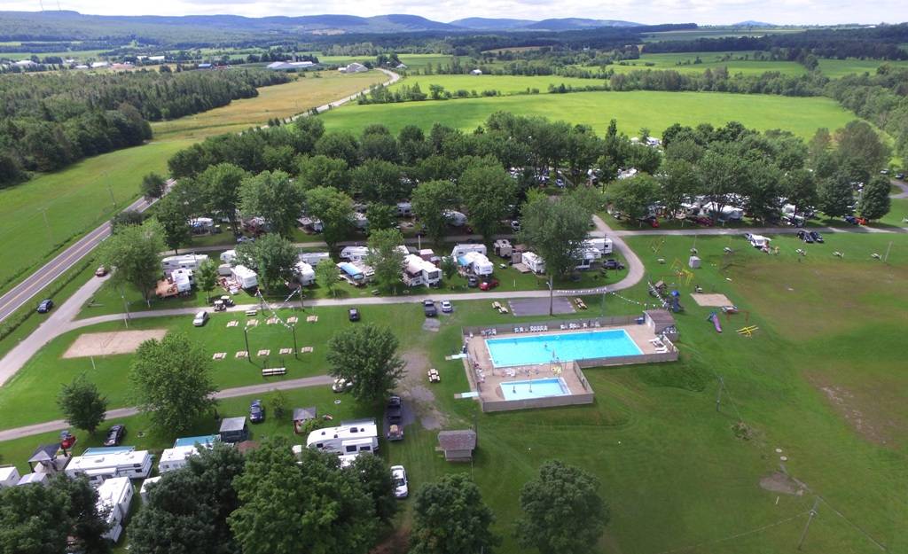 Camping Mon Plaisir - Terrain de camping à Plessisville, LÉrabl | restaurant | 149 Route de Sainte Sophie, Plessisville, QC G6L 2Y2, Canada | 8193627591 OR +1 819-362-7591