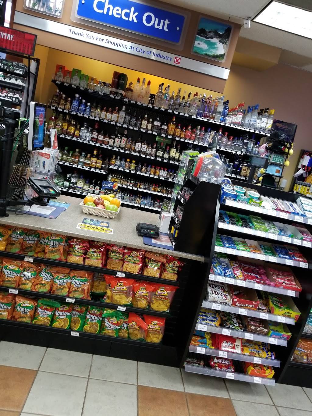 Circle K | meal takeaway | 1010 Fairway Dr, City of Industry, CA 91789, USA | 9095983552 OR +1 909-598-3552