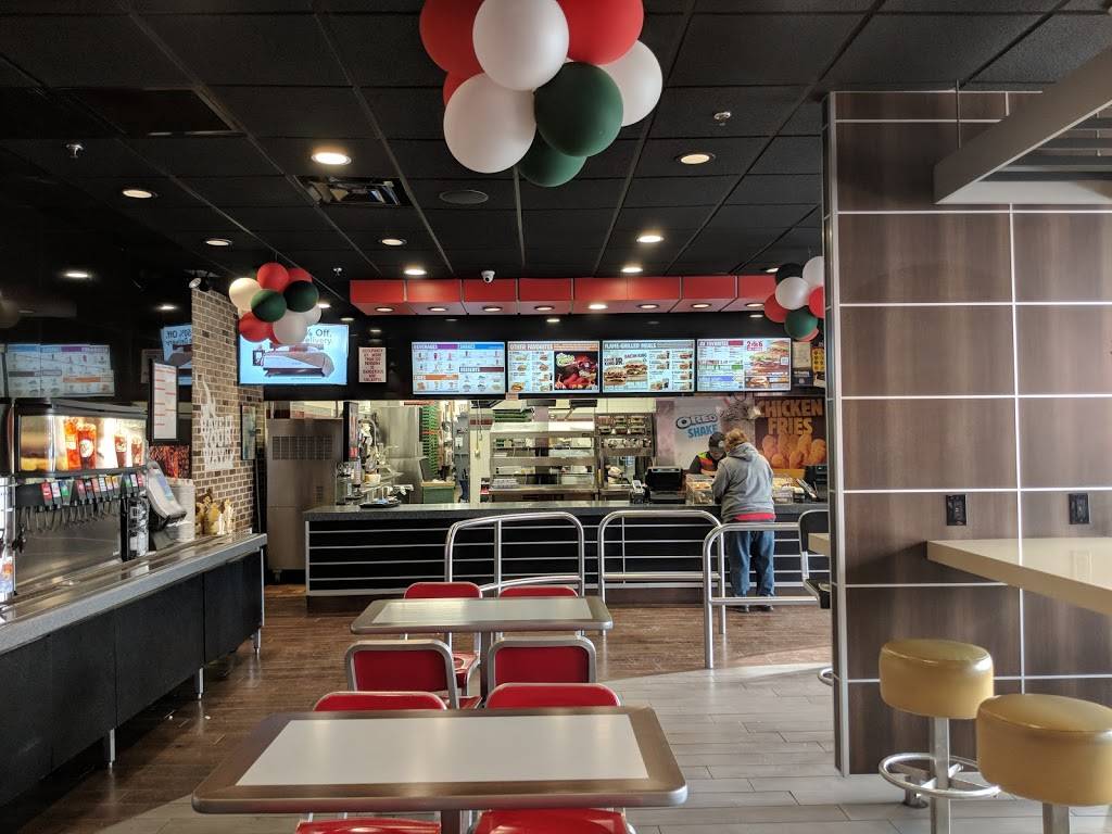 Burger King | restaurant | 6626 Metropolitan Ave, Middle Village, NY 11379, USA | 7184176766 OR +1 718-417-6766