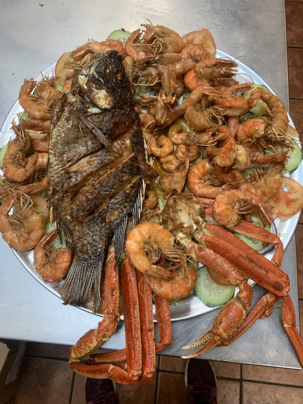Restaurant Catra-Mex | restaurant | 810 S Main St, High Point, NC 27260, USA | 3362591877 OR +1 336-259-1877