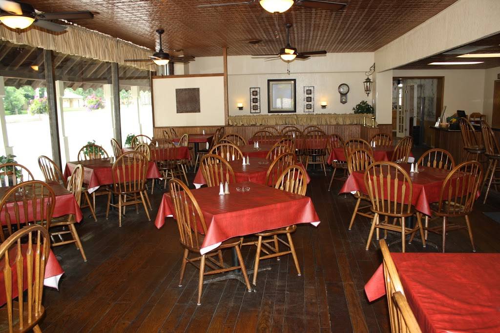 Village Pizzeria of Dresser 101 WI35, Dresser, WI 54009, USA