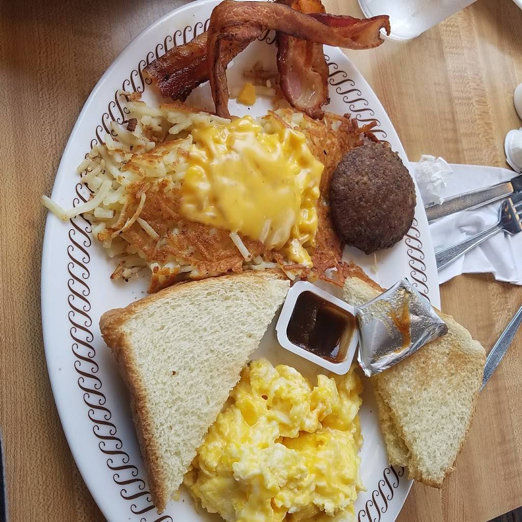 Waffle House | meal takeaway | 127 Frontage Rd, St George, SC 29477, USA | 8435635200 OR +1 843-563-5200