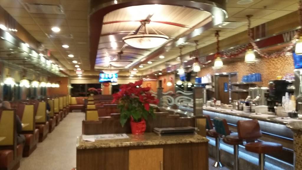 Voorhees Diner | meal delivery | 320 NJ-73, Voorhees Township, NJ 08043, USA | 8562106400 OR +1 856-210-6400