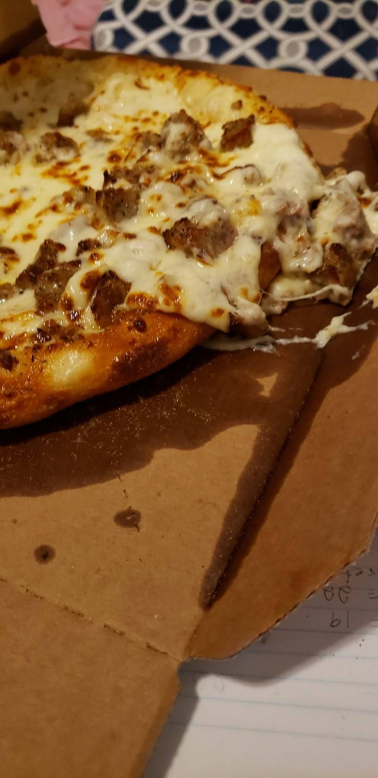 Dominos Pizza | meal delivery | 8130 Cliffdale Rd, Fayetteville, NC 28314, USA | 9108688111 OR +1 910-868-8111