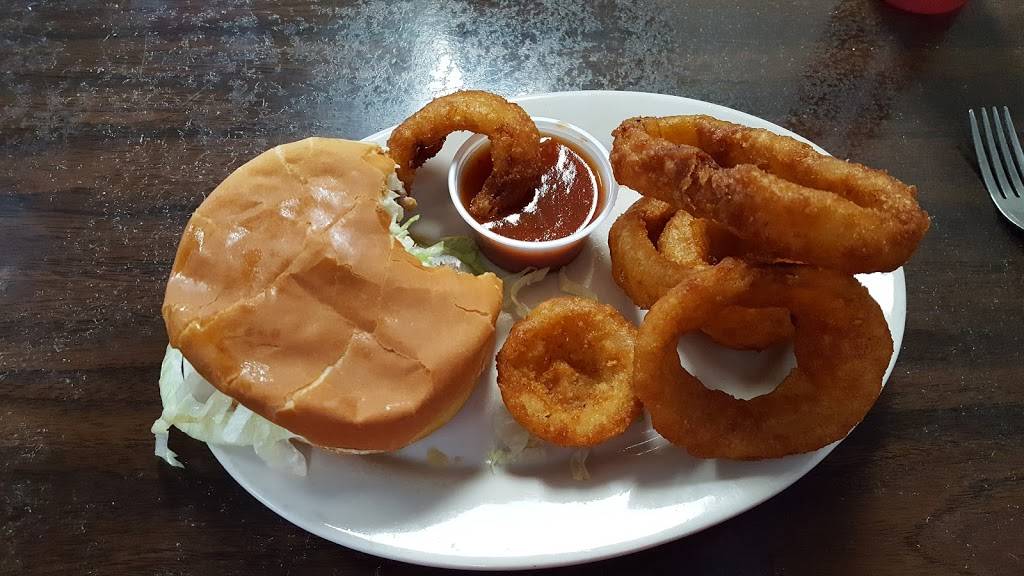 Phil's Grill Restaurant 195 Smoke Rise Trail, Warrior, AL 35180, USA