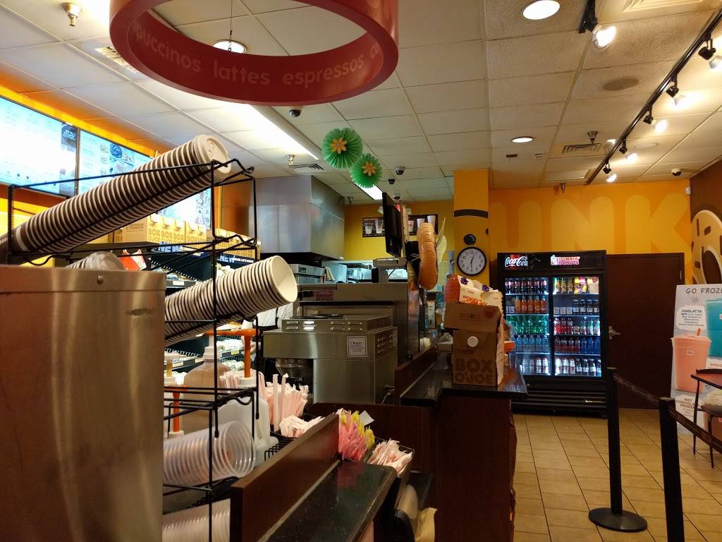 Dunkin | bakery | 2720 S Dixie Hwy Ste E, Miami, FL 33133, USA | 3054441805 OR +1 305-444-1805