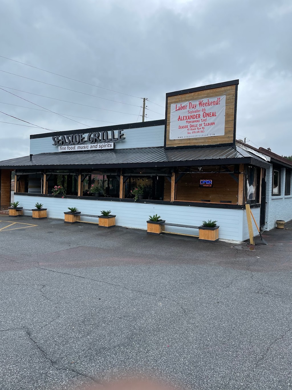 Seaside Grille of Lilburn | restaurant | 411 Beaver Ruin Rd, Lilburn, GA 30047, USA