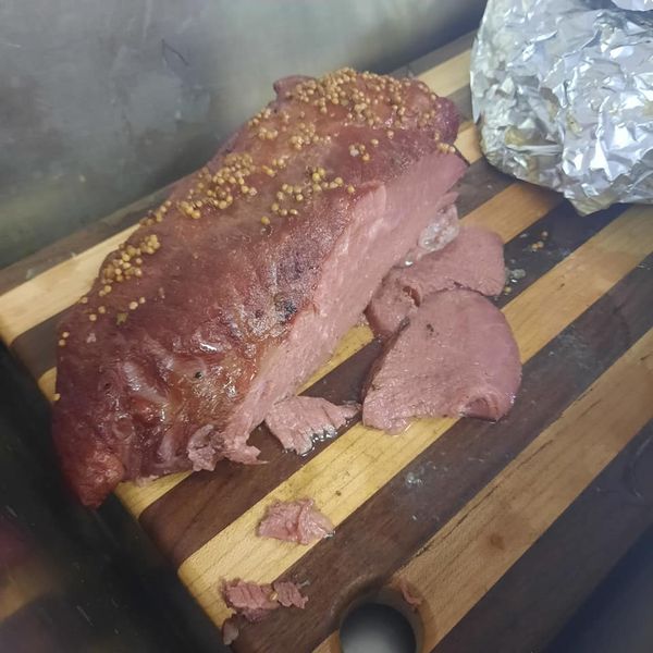 Jim Bobs Backyard BBQ | restaurant | 110 W Main St, Maysville, MO 64469, USA | 8163068070 OR +1 816-306-8070