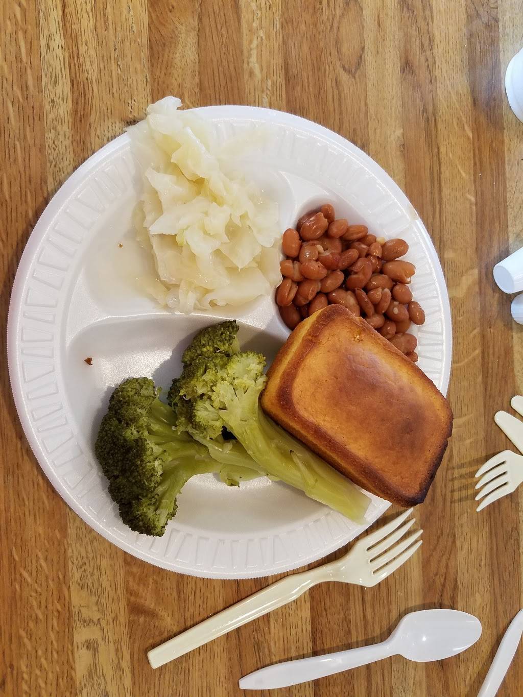 Aunt Beas Barbecue | restaurant | 125 N Main St, Hillsville, VA 24343, USA | 2767284221 OR +1 276-728-4221