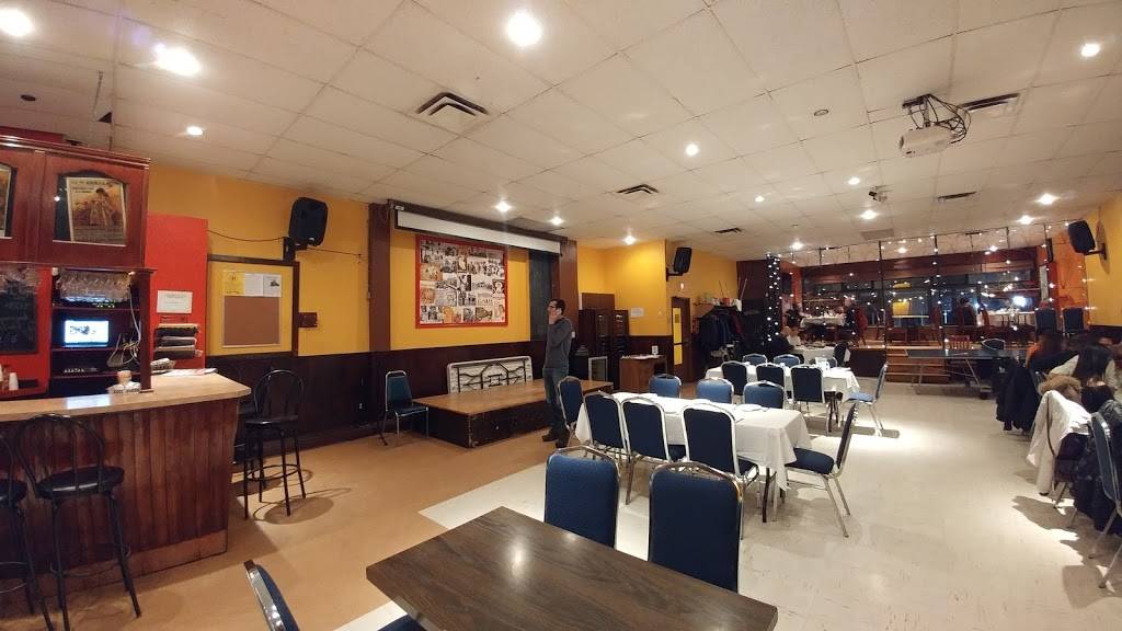Club Espagnol De Quebec Steak Seafood Tapas Bar Sportif Cock Restaurant 43 Boul St Laurent Montreal Qc H2w 1z5 Canada