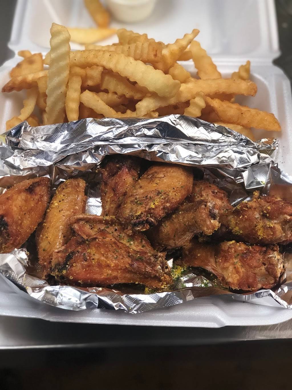 Bsw Burger, Salads, Wings | meal delivery | 385 W Northside Dr, Jackson, MS 39206, USA | 7695725557 OR +1 769-572-5557