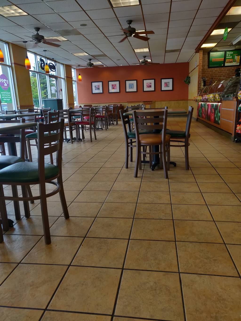 Subway | meal takeaway | 13727 SW Pacific Hwy Suite 150, Tigard, OR 97223, USA | 5036207139 OR +1 503-620-7139