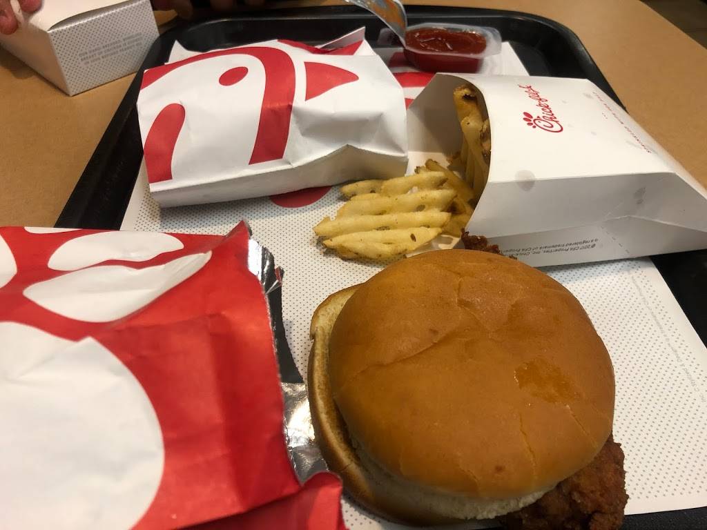 Chick-fil-A | restaurant | 700 Quintard Dr FC8, Oxford, AL 36203, USA | 2568351887 OR +1 256-835-1887