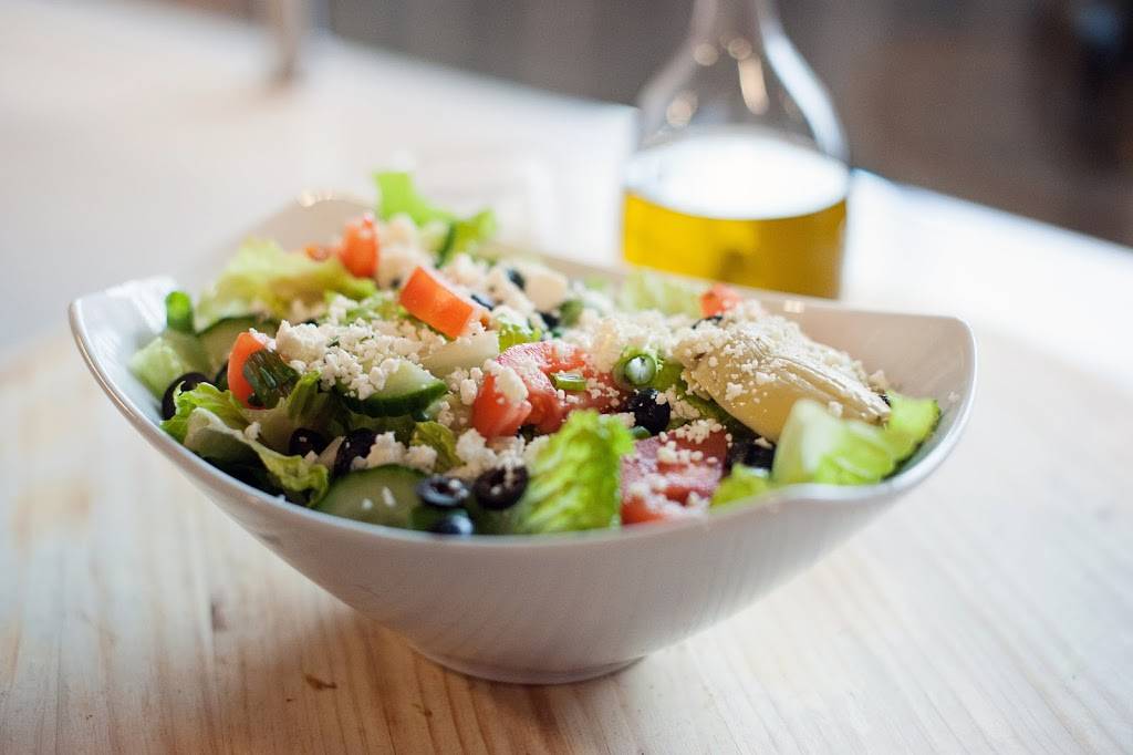 Rovente Pizzeria - Tigard | restaurant | 13727 SW Pacific Hwy Suite# 200, Tigard, OR 97223, USA | 5037477848 OR +1 503-747-7848