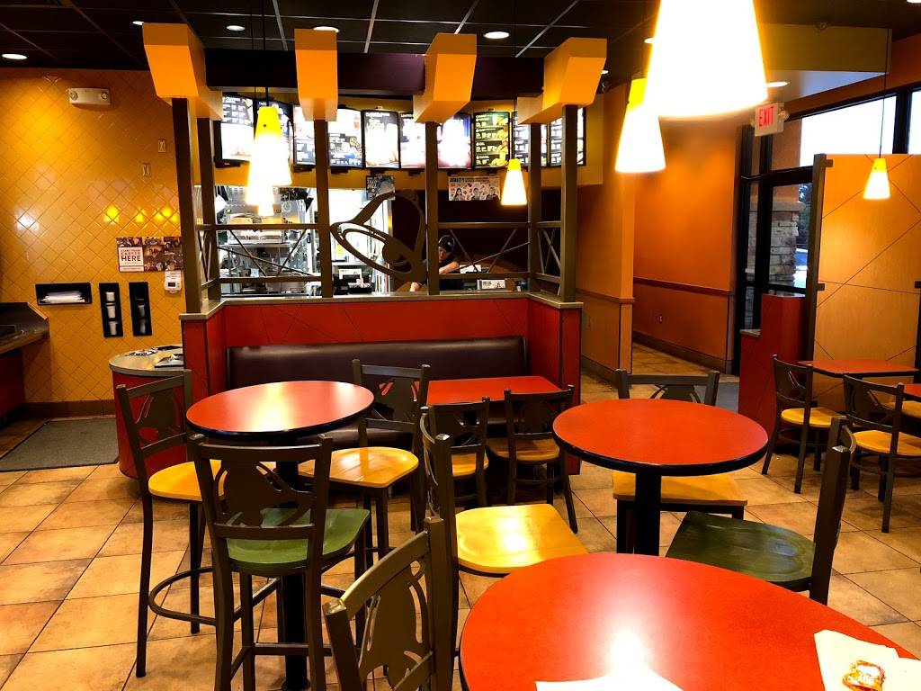 Taco Bell | meal takeaway | 211 W Ray Fine Blvd, Roland, OK 74954, USA | 9184274083 OR +1 918-427-4083