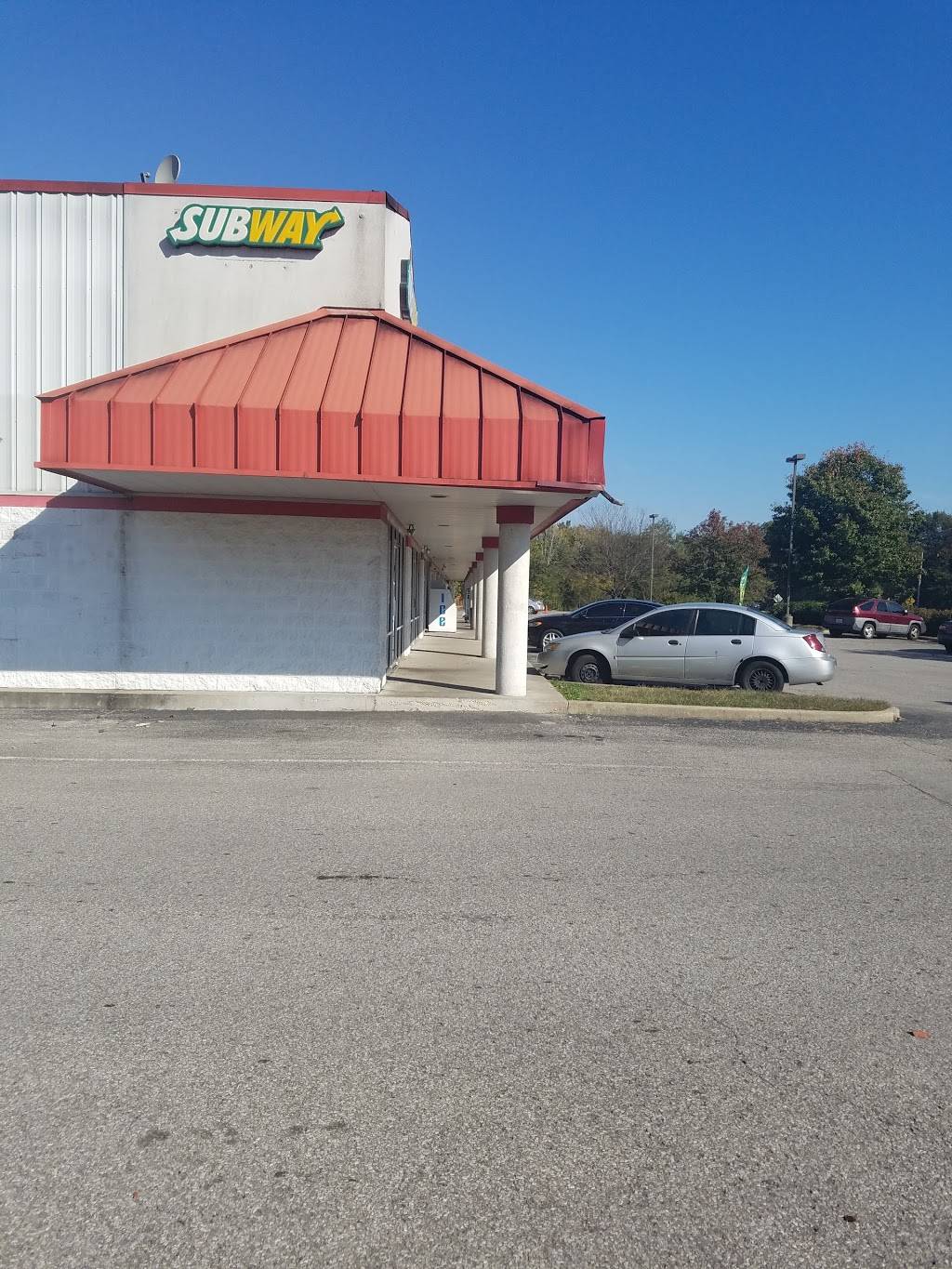 Subway Restaurant 7001 Global Dr, Louisville, KY 40258, USA