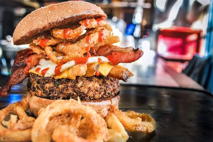 Twisted Root Burger Co. | restaurant | 109 S Main St #300, Mansfield, TX 76063, USA | 8174358414 OR +1 817-435-8414