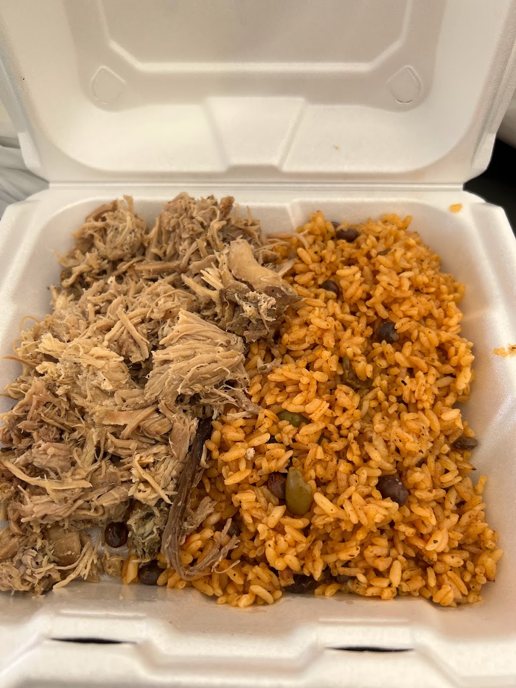 Puerto Rico Café | restaurant | 9809 Cockrell Rd, Manassas, VA 20110, USA | 4135344186 OR +1 413-534-4186