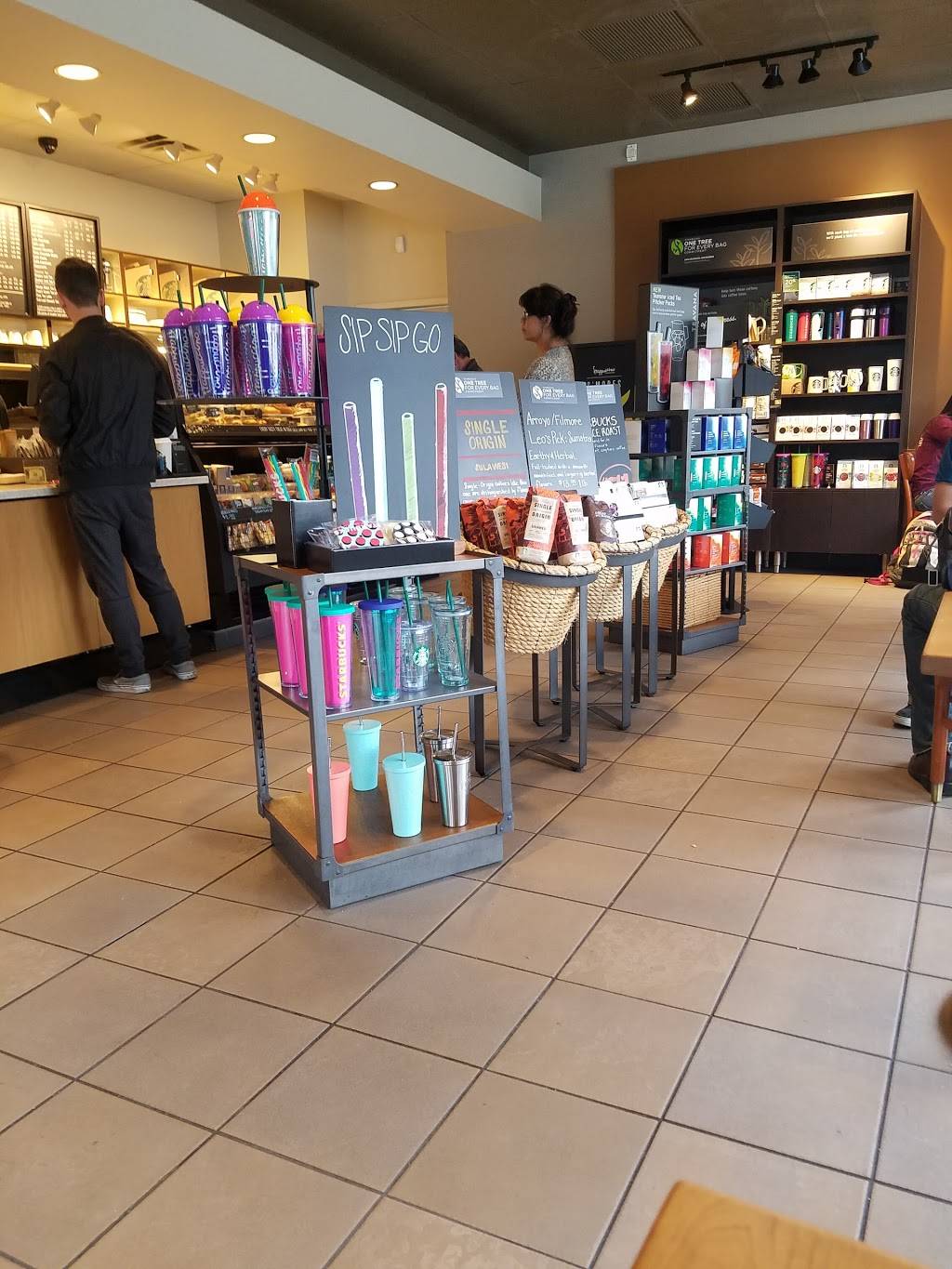 Starbucks | cafe | 753 S Arroyo Pkwy #3, Pasadena, CA 91105, USA | 6267967330 OR +1 626-796-7330