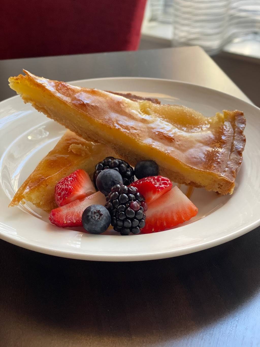 Dott Boss | restaurant | 101 W 11th St, Kansas City, MO 64105, USA | 8162838000 OR +1 816-283-8000