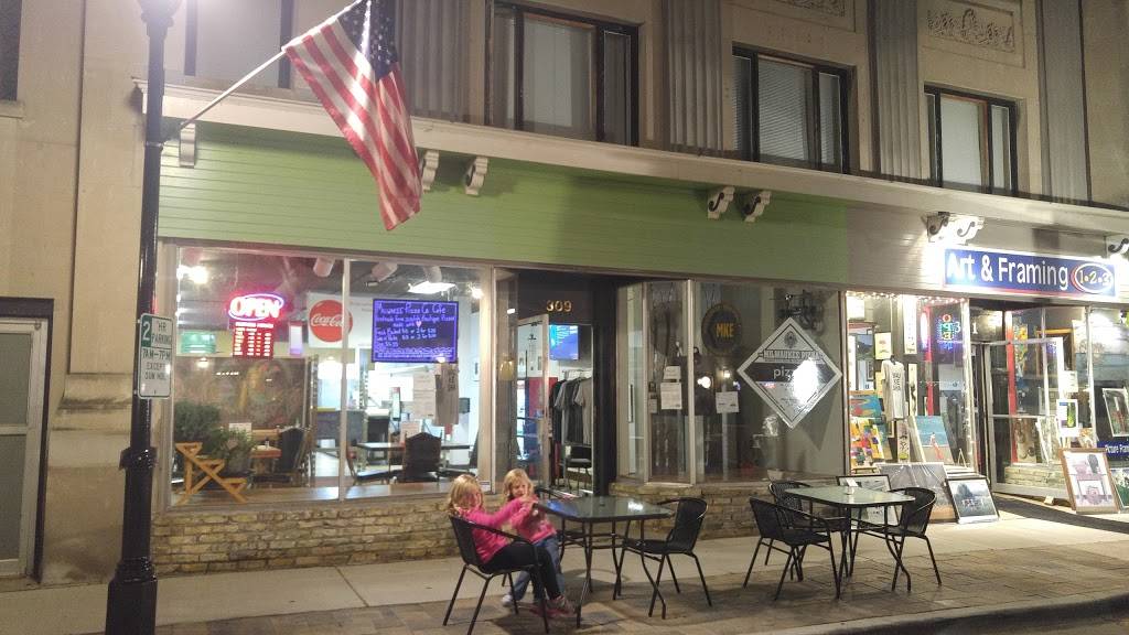 EBs Milwaukee Pizza Company | restaurant | 309 W Main St, Waukesha, WI 53186, USA | 2623494249 OR +1 262-349-4249