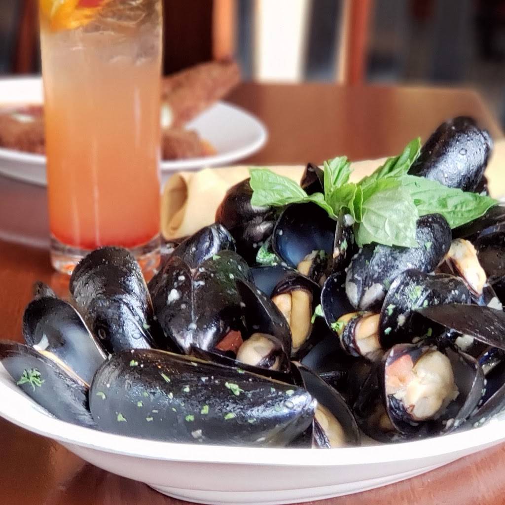 Teresas Italian Eatery | night club | 149 S Main St, Middleton, MA 01949, USA | 9786461111 OR +1 978-646-1111