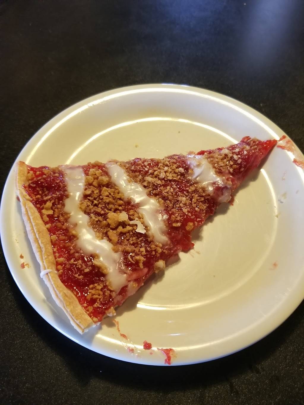 Pizza Hut | meal takeaway | 914 N Simpson Dr, Warrensburg, MO 64093, USA | 6607471777 OR +1 660-747-1777