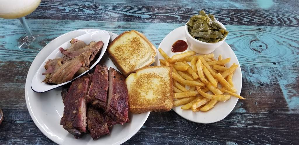 Blackbeard's B & B Bar-B-Que | 2209 N Slappey Blvd, Albany, GA 31701, USA