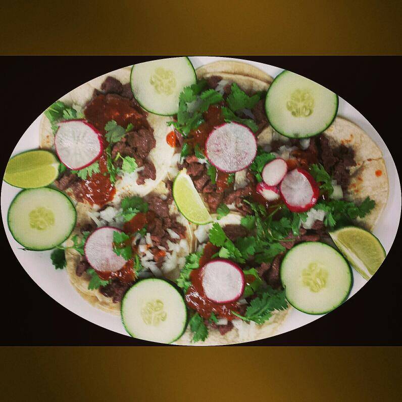 La Revolucion Restaurant | restaurant | 15022 Prairie Ave, Hawthorne, CA 90250, USA | 3106764219 OR +1 310-676-4219