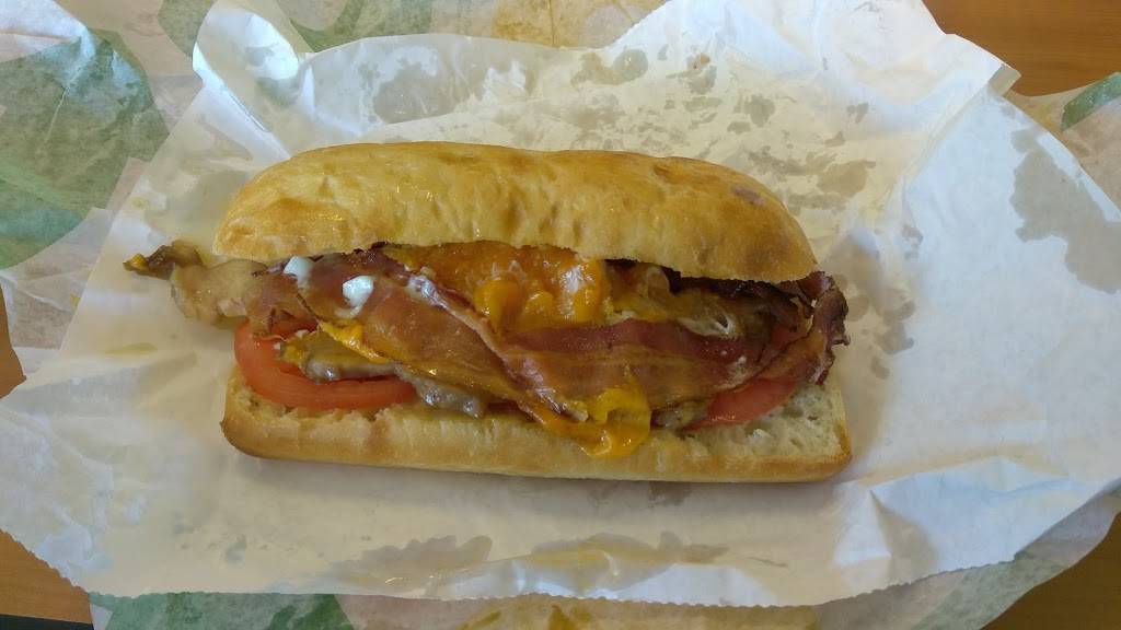 Subway Restaurants | restaurant | 219 County Rte 57, Phoenix, NY 13135, USA | 3159344053 OR +1 315-934-4053