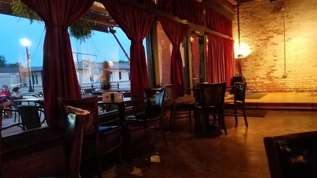 Thirsty Hippo | restaurant | 309 Mcleod St, Hattiesburg, MS 39401, USA | 6015839188 OR +1 601-583-9188