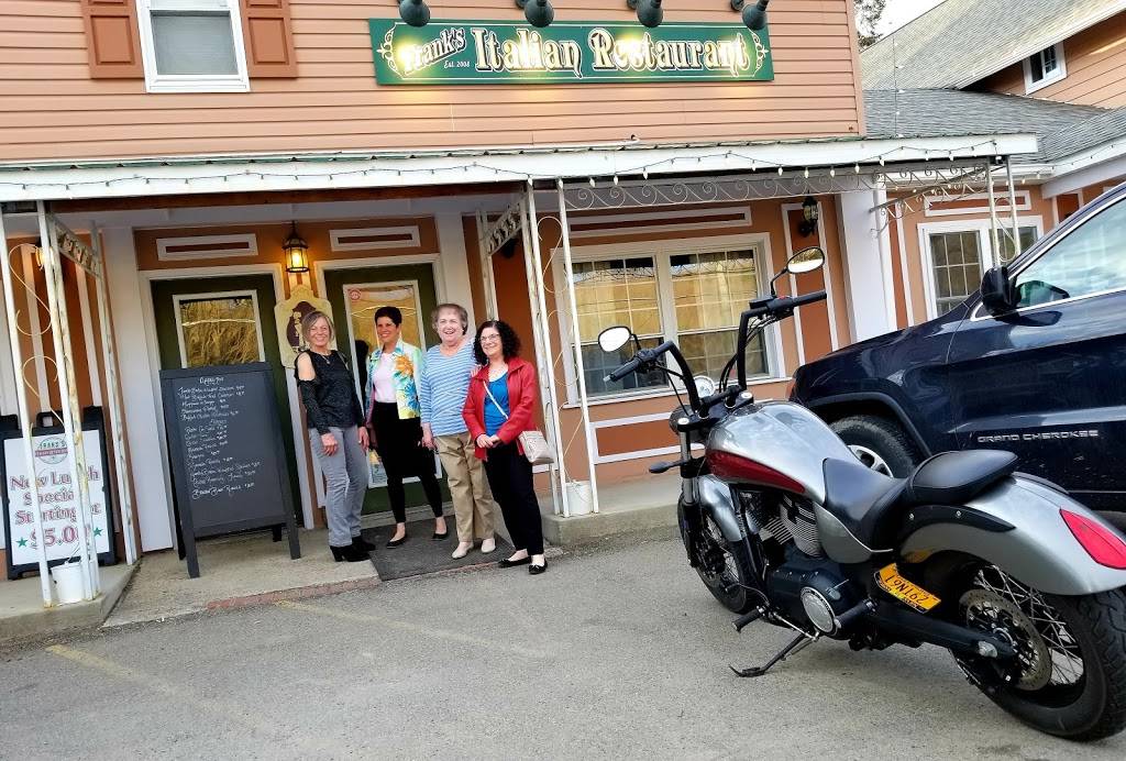 Franks Italian Restaurant | restaurant | 2633 NY-26, Maine, NY 13802, USA | 6073235445 OR +1 607-323-5445