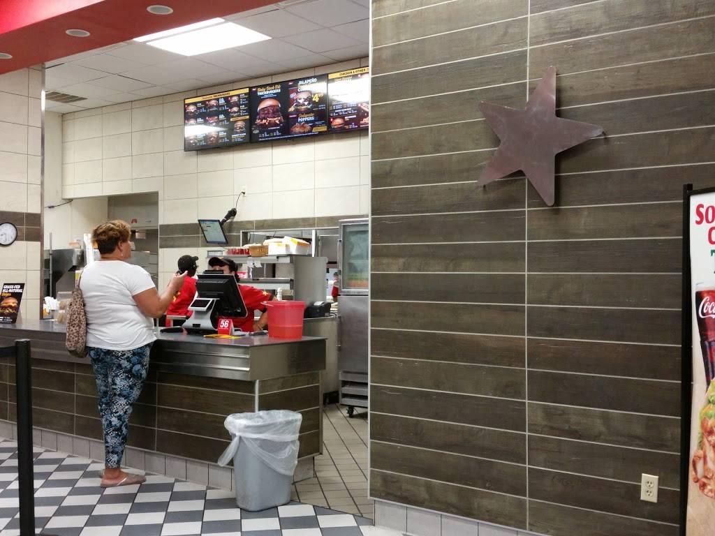 Hardees | restaurant | 2399 SE Baya Dr, Lake City, FL 32025, USA | 3867520393 OR +1 386-752-0393