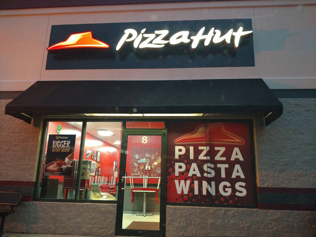 Pizza Hut Restaurant 500 Spring Valley Dr Middlebury In Usa