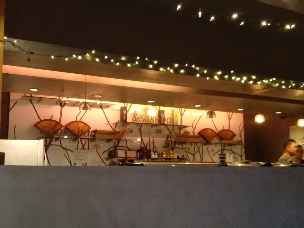 S 21 Sushi & Sake Bar | restaurant | 5754 N First St, Fresno, CA 93710, USA | 5599064982 OR +1 559-906-4982
