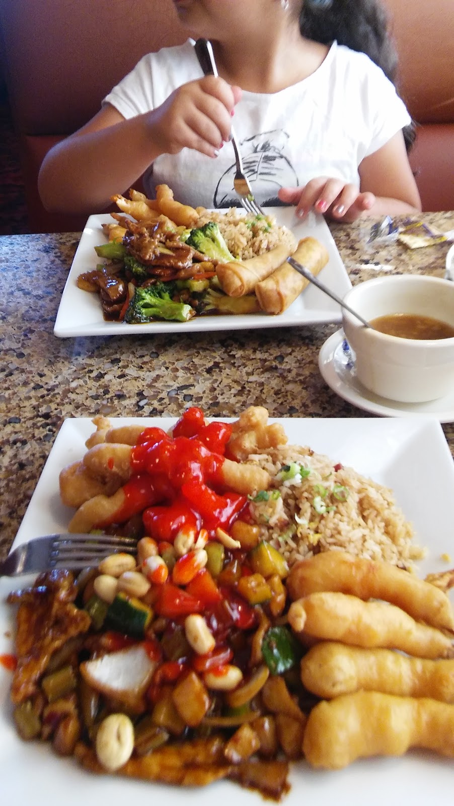 Golden Palace Restaurant 175 S Hwy 395, Hermiston, OR 97838, USA