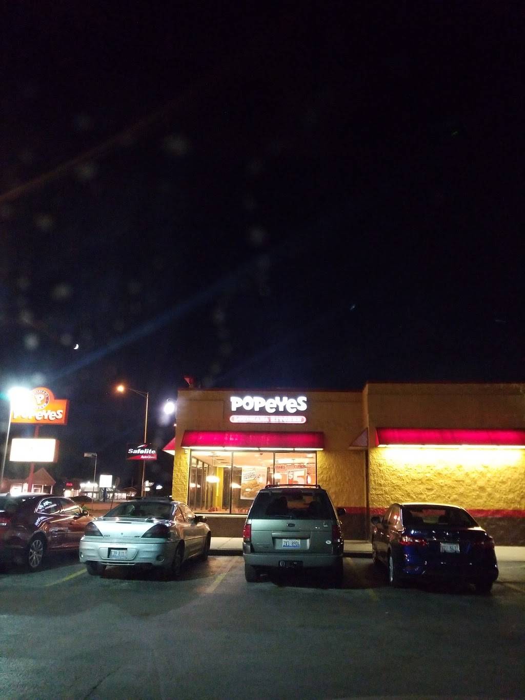 Popeyes Louisiana Kitchen | restaurant | 702 E 162nd St, South Holland, IL 60473, USA | 7083339405 OR +1 708-333-9405