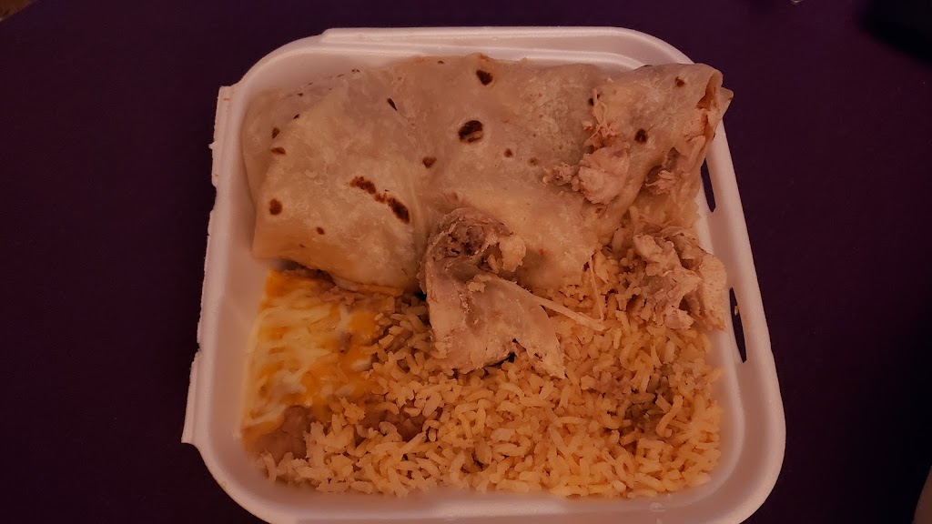 Betos | restaurant | 230 E Main St, Grantsville, UT 84029, USA | 4352490092 OR +1 435-249-0092