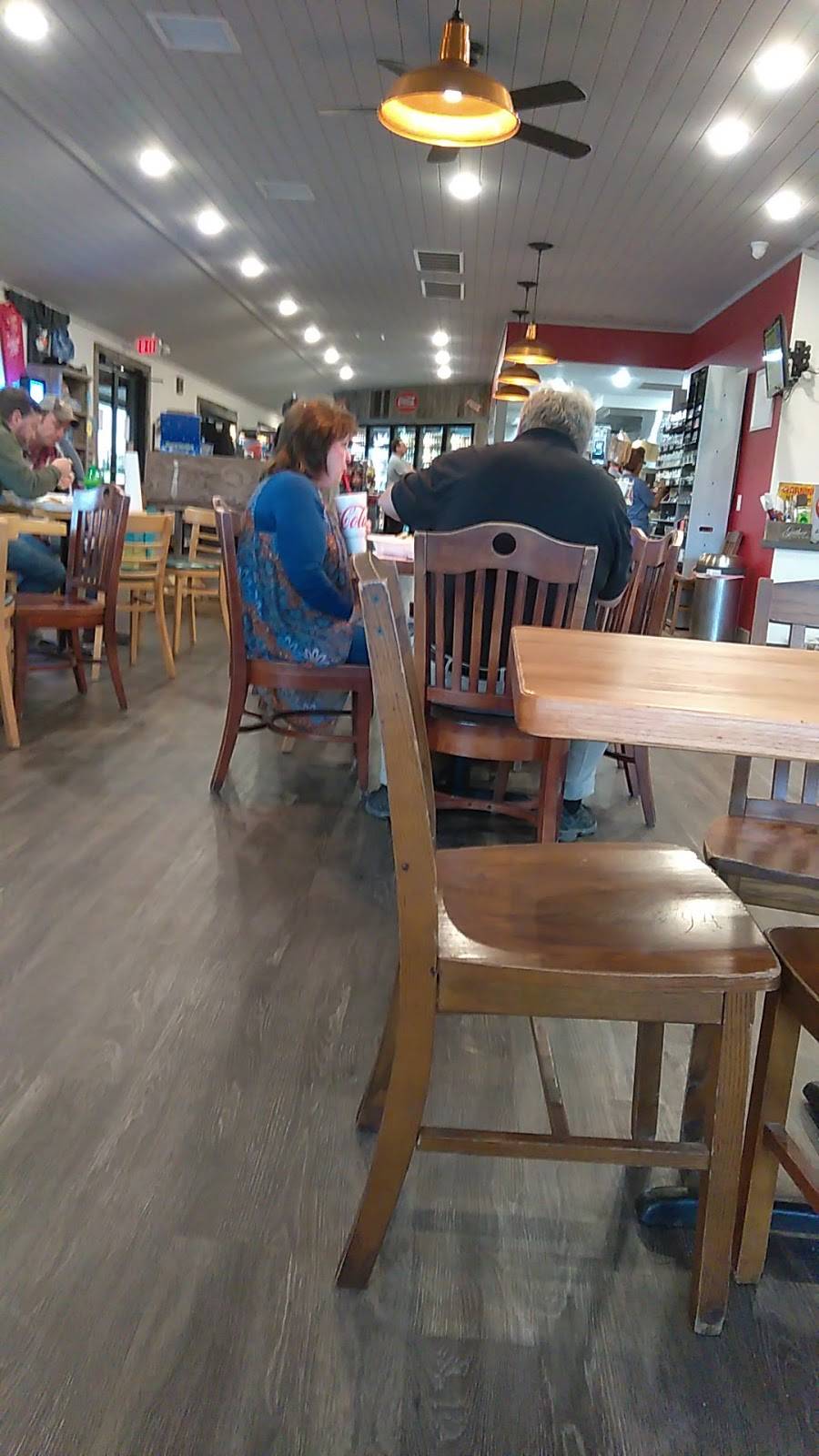 Rich Pond Market & Deli | restaurant | 8233 Nashville Rd, Bowling Green, KY 42101, USA | 2707828849 OR +1 270-782-8849