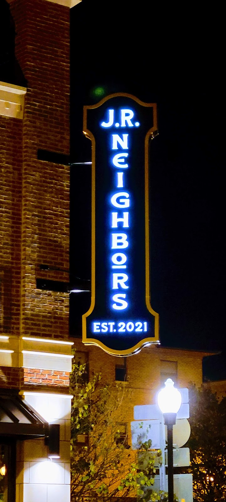 J.R. Neighbors | restaurant | 75 Public Square, Elizabethtown, KY 42701, USA