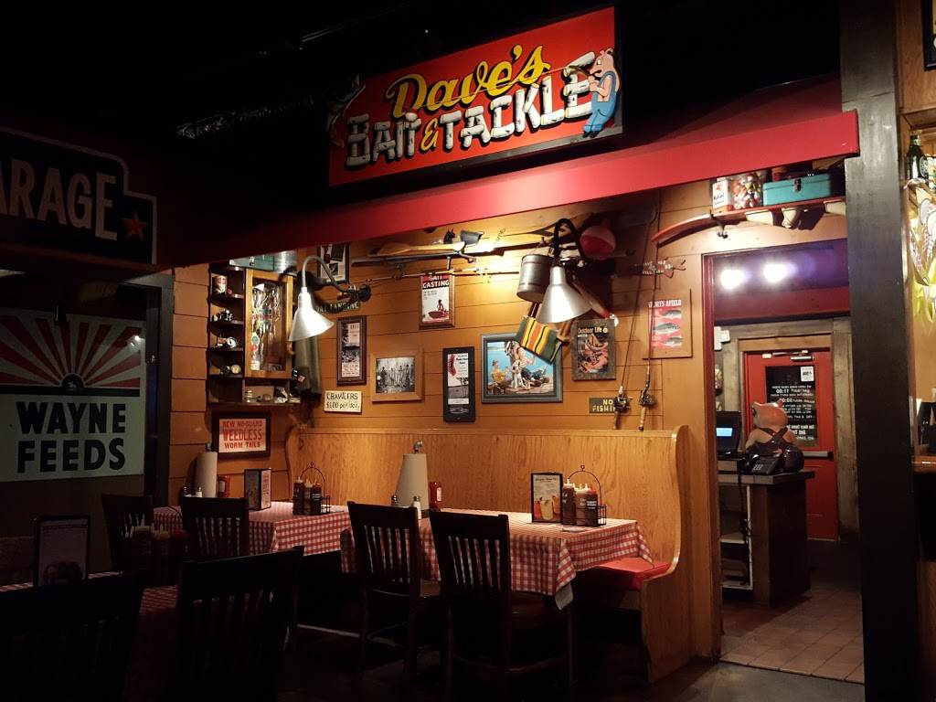 Famous Daves Bar-B-Que | restaurant | 1110 E Kimberly Rd, Davenport, IA 52807, USA | 5633888555 OR +1 563-388-8555
