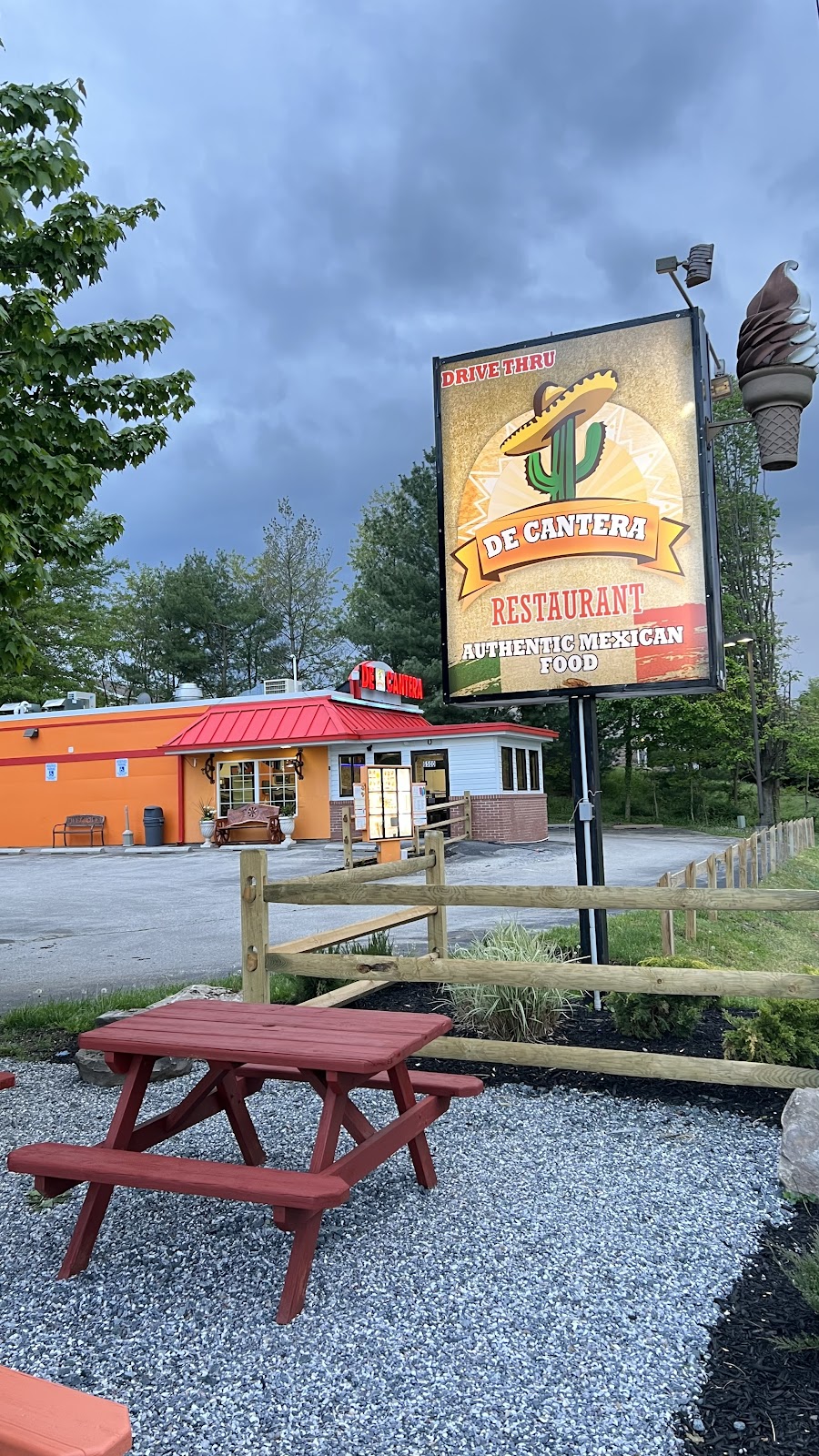 De cantera | restaurant | 6500 Marvin Ave, Eldersburg, MD 21784, USA | 5713154127 OR +1 571-315-4127