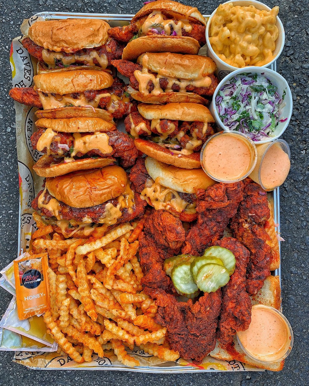 Daves Hot Chicken | restaurant | 2545 SW Cedar Hills Blvd Suite 100, Beaverton, OR 97005, USA | 9713483600 OR +1 971-348-3600