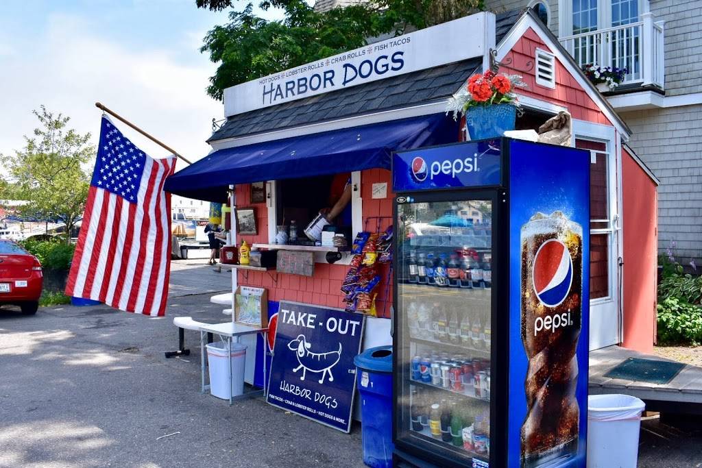 Harbor Dogs | restaurant | 1 public landing, Camden, ME 04843, USA | 2072304397 OR +1 207-230-4397