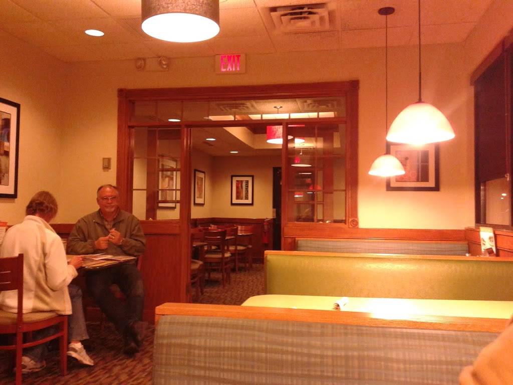 Perkins Restaurant & Bakery | restaurant | 333 Western Ave, Faribault, MN 55021, USA | 5073327997 OR +1 507-332-7997